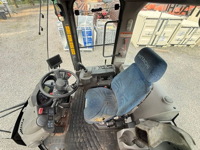 HITACHI ZW 150 KABIN używana kompletna do ładowarki kołowej