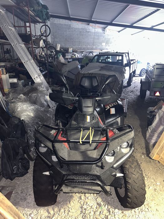 Moto 4 linhai 300 4x4