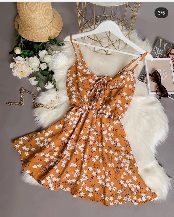 Літній сарафан в квітковий принт