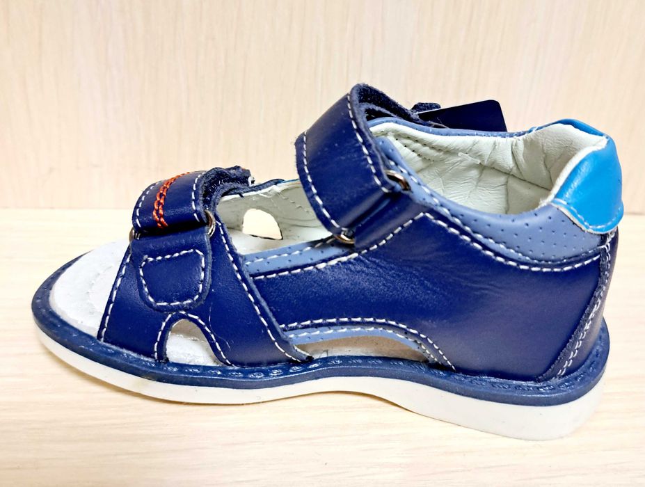 Босоніжки 22 (14,0 см)