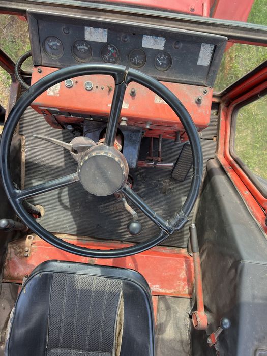 Трактор ЮМЗ 6 акл.