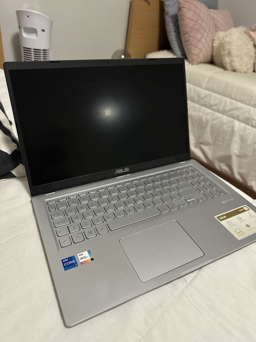 Portátil ASUS F515EA - Como Novo