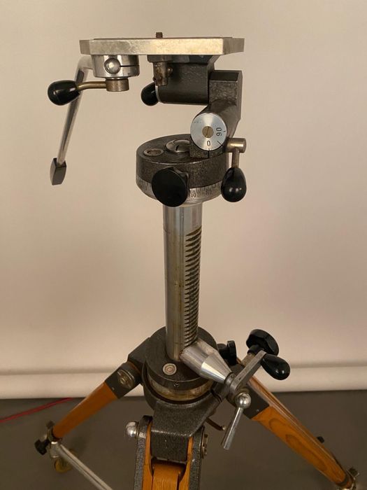 Statyw na wózku  fotograficzny