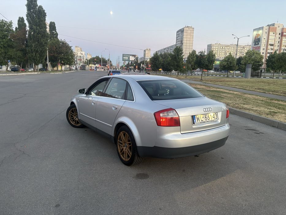 Продам ауді А4Б6