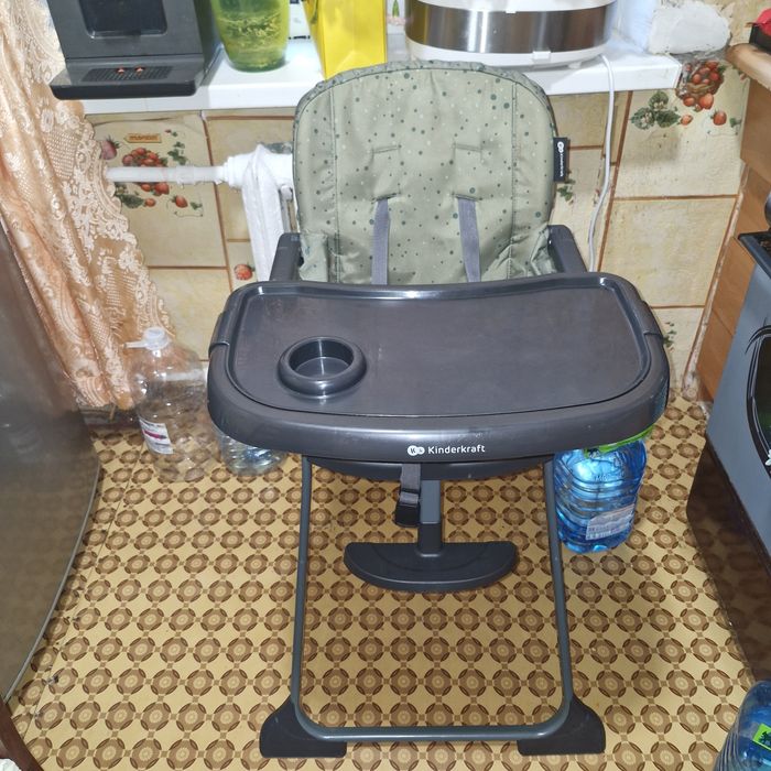 Стульчик для годування