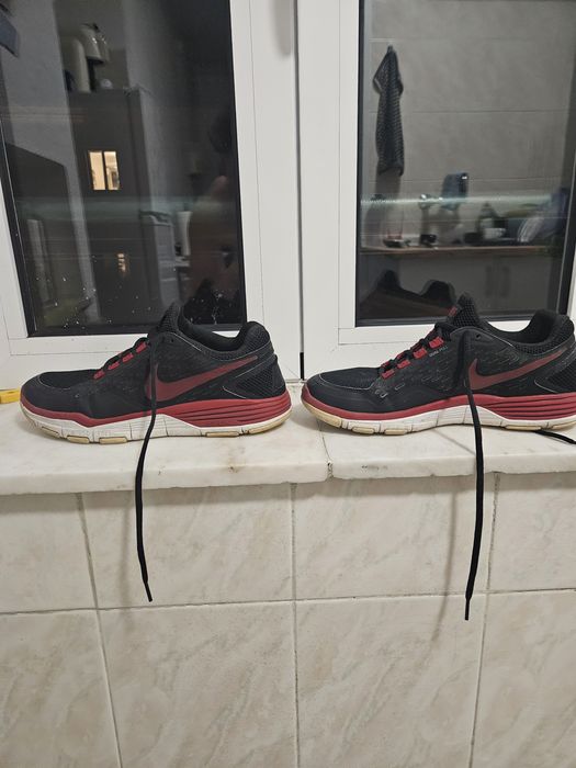 Tenis Nike bom estado