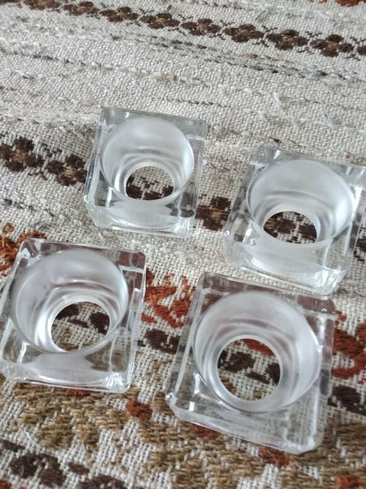 Продам плафоны для люстры