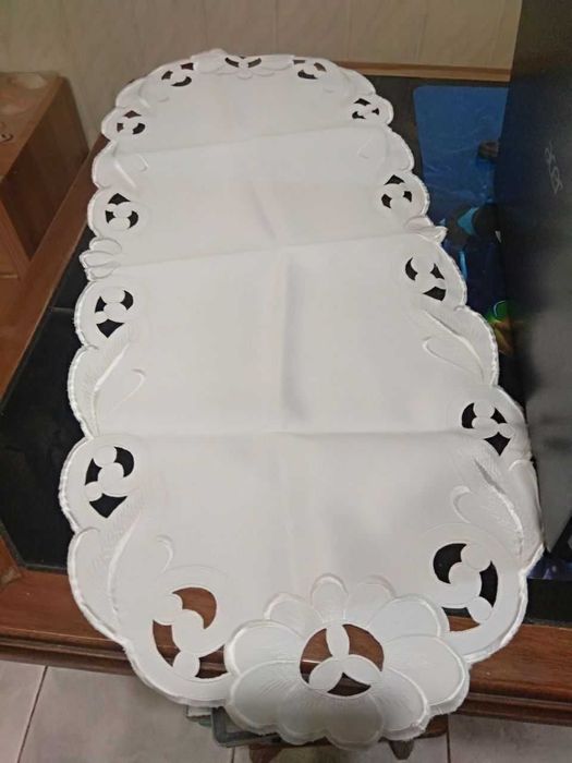 Винтажные салфетки на стол  2 шт Набор Раннер и круглая