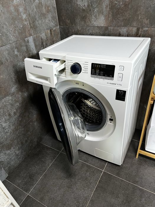 Пральна машина Samsung ekobubble 8 kg