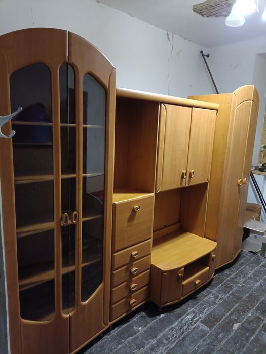 Продам стенку...