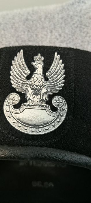 Beret wojskowy r.59 kol.czarny