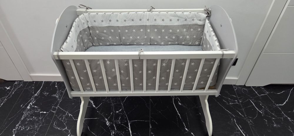 Kołyska dla niemowlaka