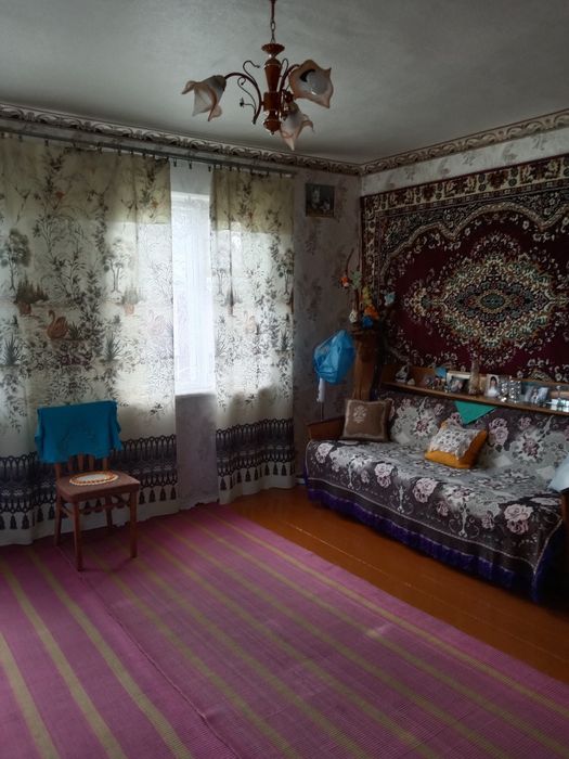 Продам будинок р-н 8 школи