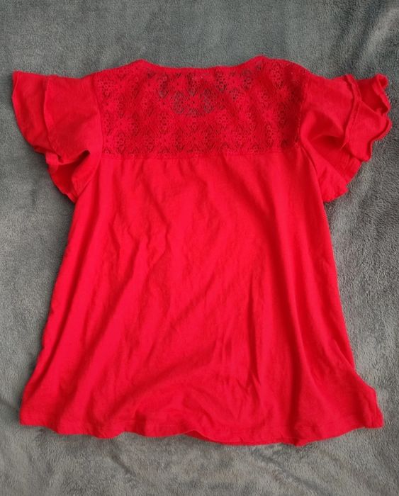 Czerwony t-shirt