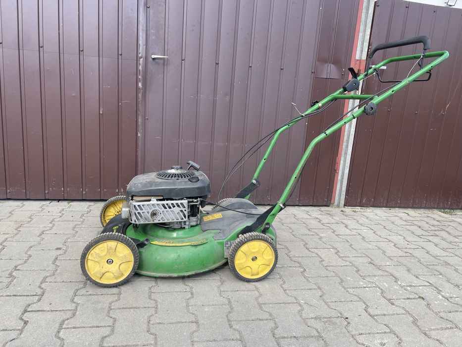 Kosiarka John Deere JS63