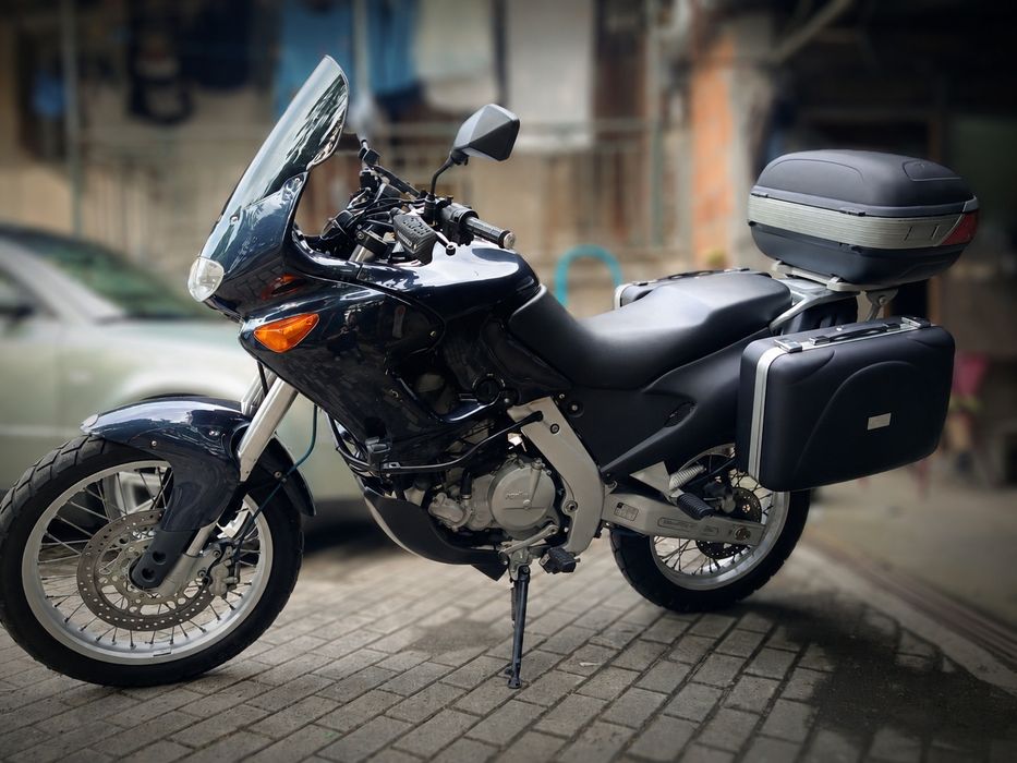 Vendo Aprilia Pégaso 650