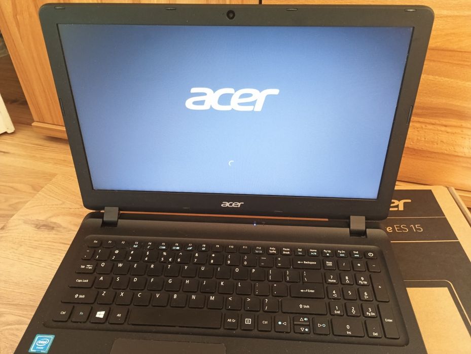 Laptop Acer Aspire Ekran 15,6",kompletny i  zadbany + gratisy
