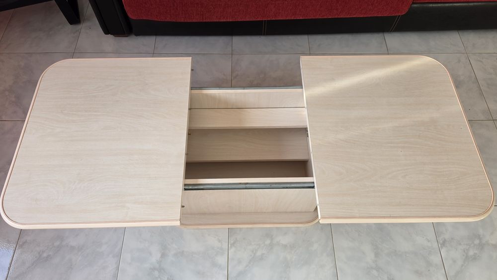 Mesa de Sala com Arrumação