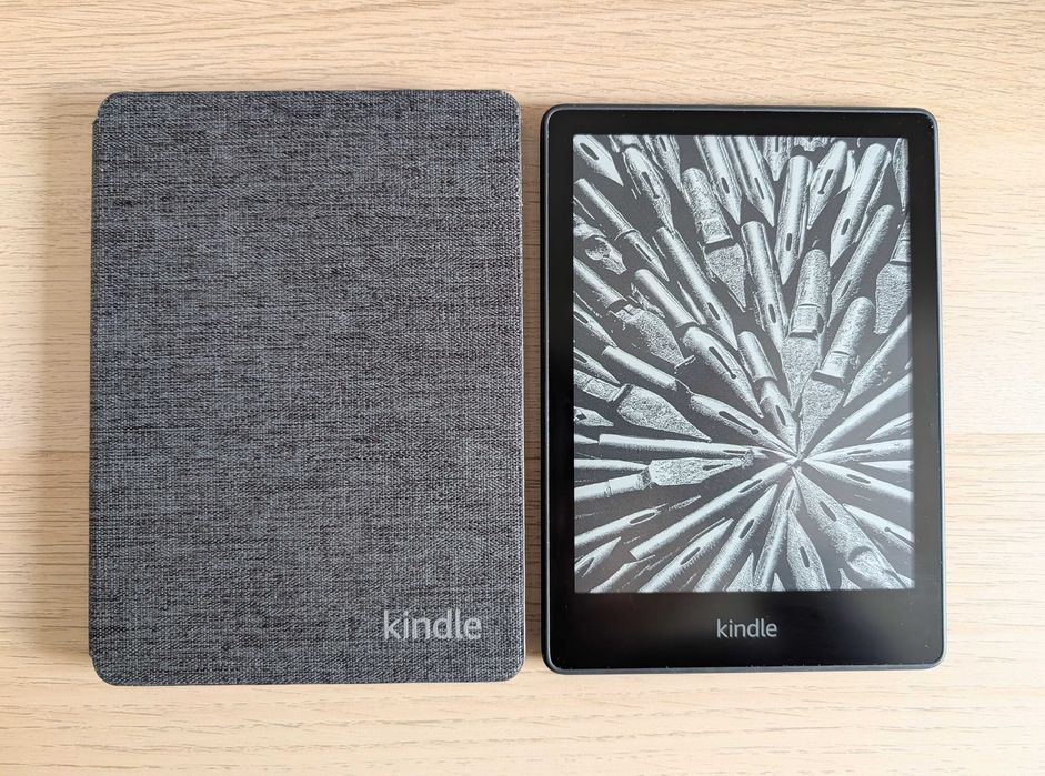 Kindle Paperwhite 11 8GB z etui