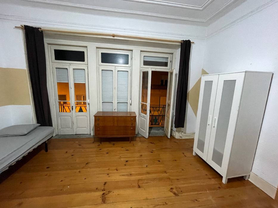 Quarto Duplo em areeiro