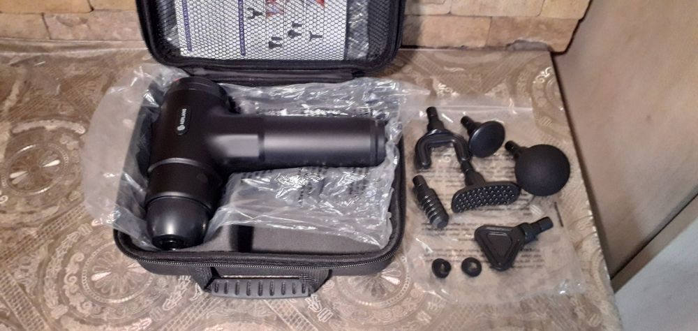 Перкусійний масажер аккумуляторний, 6 насадок в кейсі