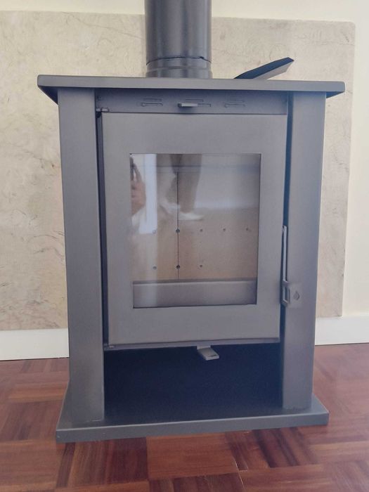 Salamandra NOVA a lenha CHA ECODESIGN 6,8KW