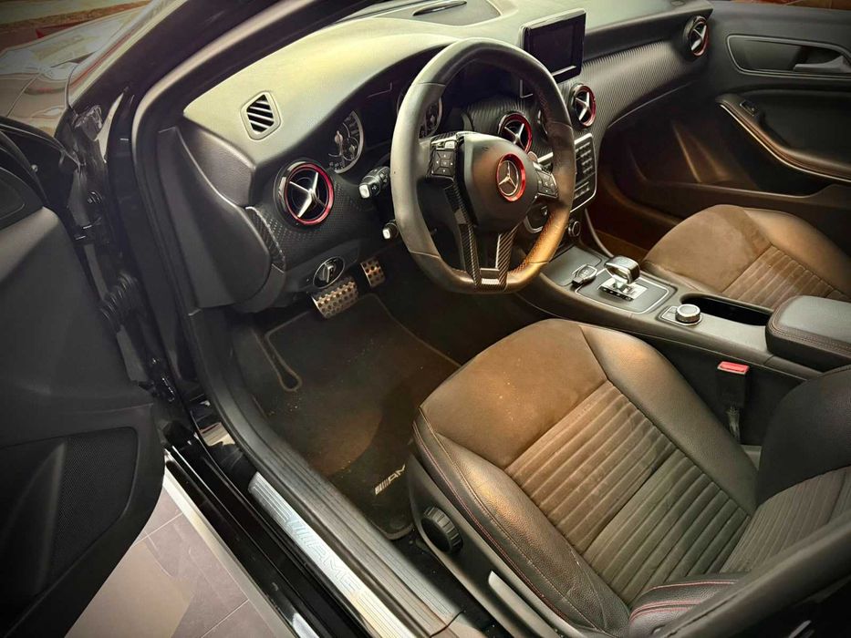 Mercedes-Benz A45 AMG 360cv