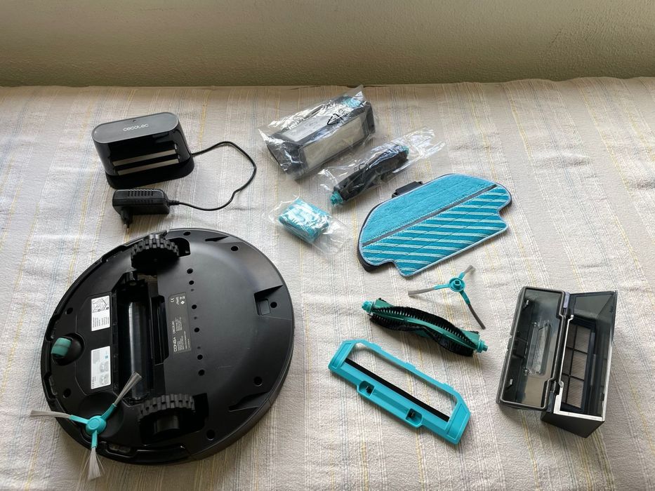 Aspirador robot da marca Cecotec, modelo Conga 3490 Elite