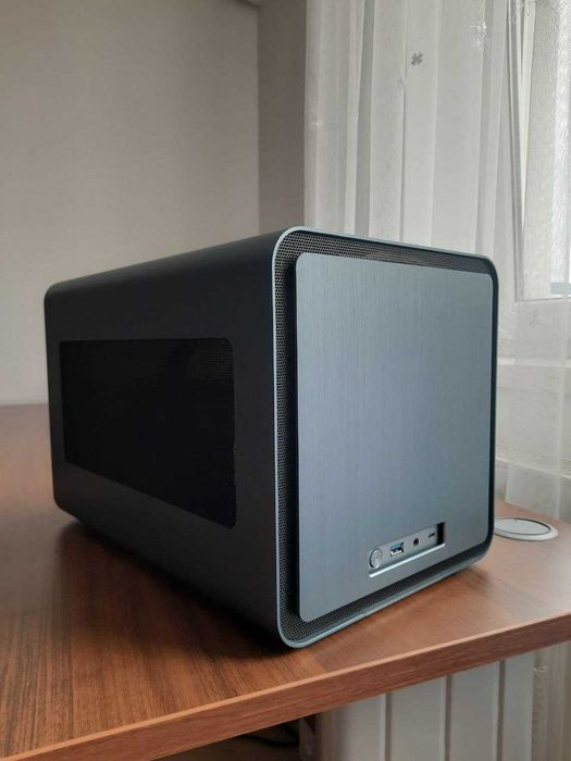 Kompaktowy PC | RTX 5070 Ti OC 16GB DLSS4 | INTEL 7-265KF | ASUS ROG STRIX Z890-I | RAM 64GB 6000MHz | SSD 1TB NVMe  | Mini ITX