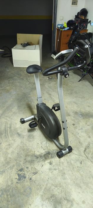 Stationary Bicycle461832414488186881