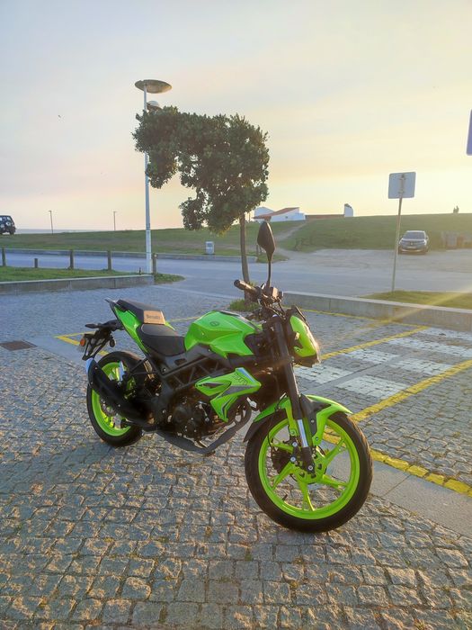 Benelli BN 125, de 2024 (COM GARANTIA)