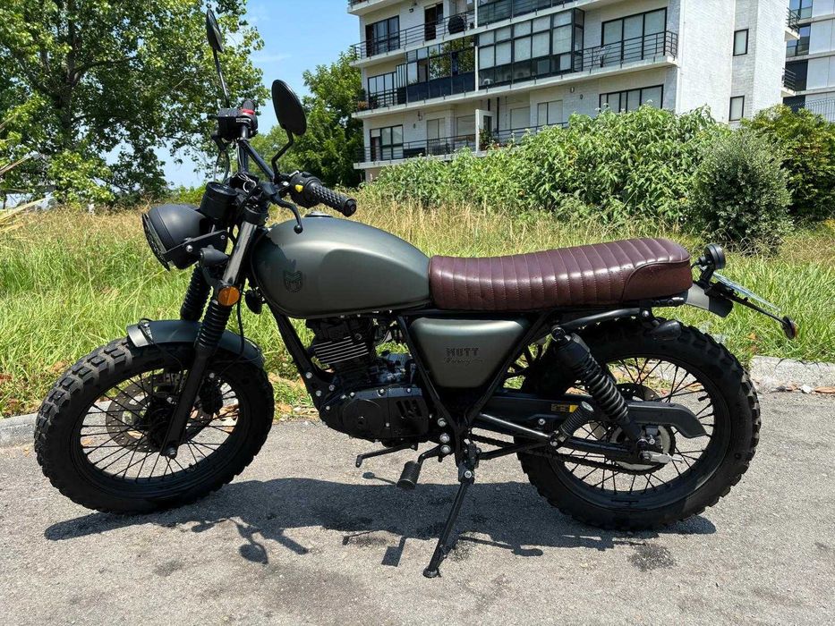 Mutt Hilts 125cc
