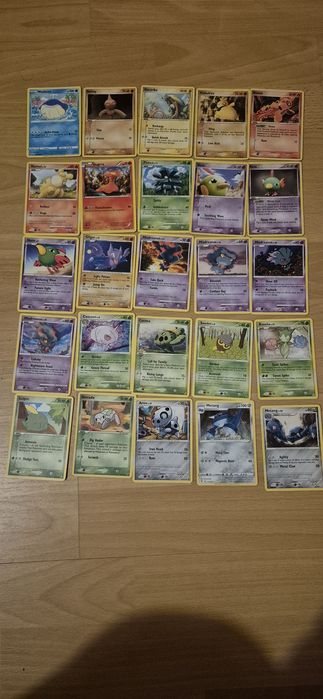 Pokémon TCG Lote 25 Cartas