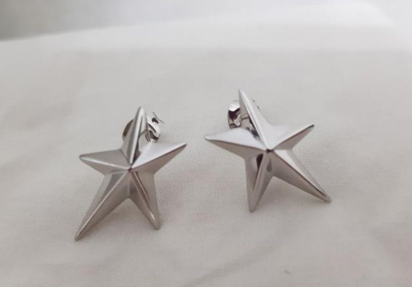 Оригінальні сережки Mugler,пусети,