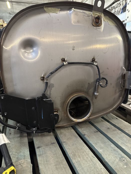 Katalizator Nowy  Nowe Volvo FH4 FM4 / Gama T 2024r