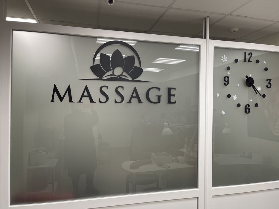 Оренда кабінета для майстра ,мінський масив ЖК Яскравий  Оболонь