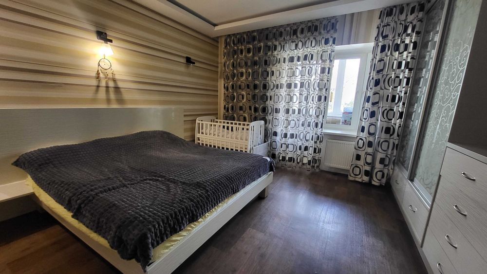 3 комнатная квартира по ул Пухова, дом 2008 г, кирпич mn