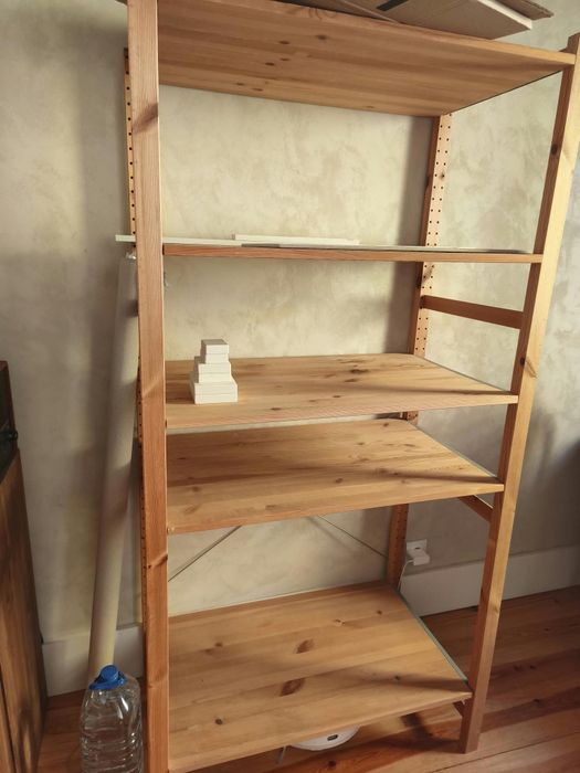 Estante ikea ivar