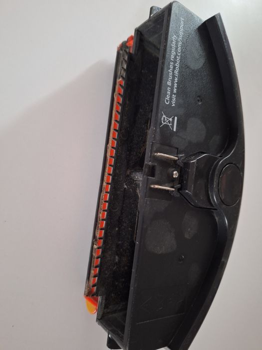 Pojemnik na brud , kurz  iRobot roomba