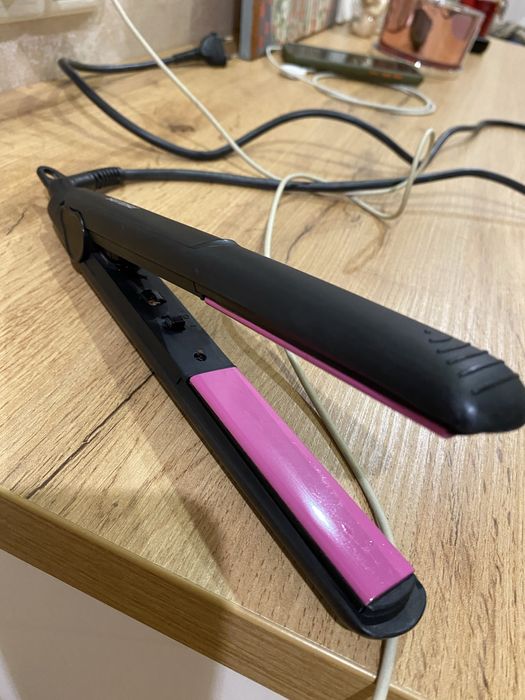 Випрямлювач для волосся Philips NL-9206 AD-4