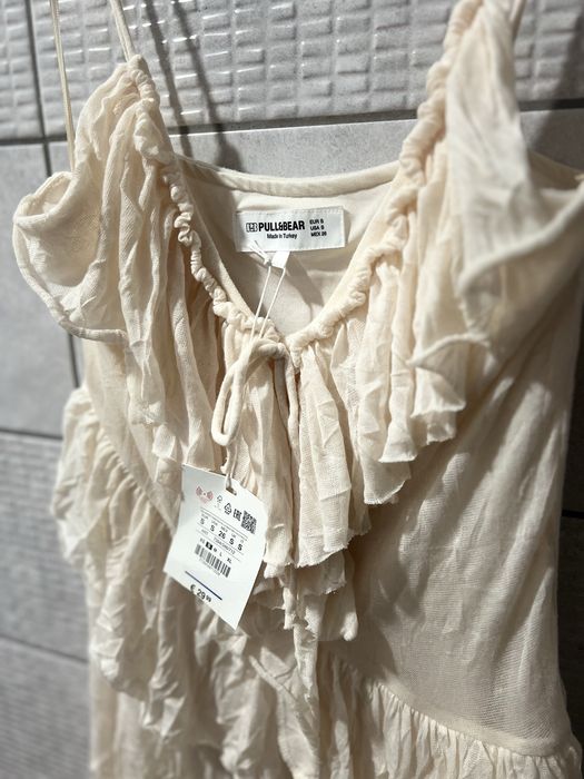Нове Легеньке плаття , Pull&Bear, рр S