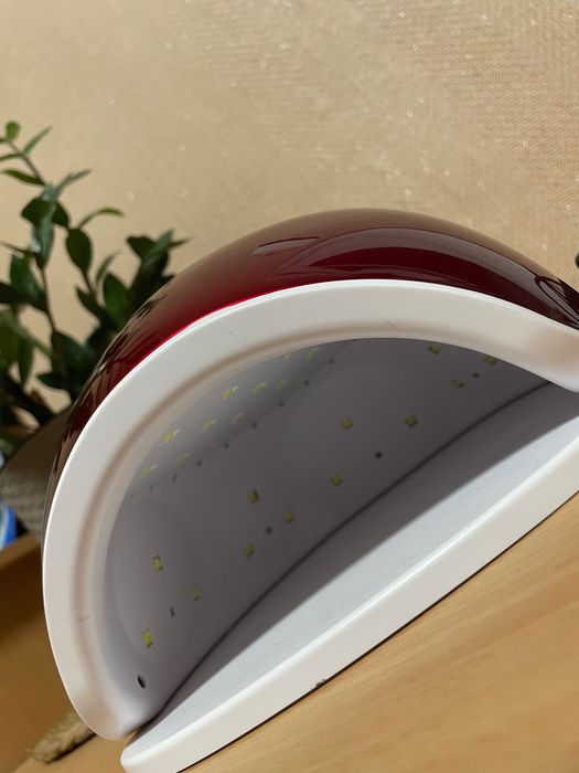 УФ LED лампа для манікюру