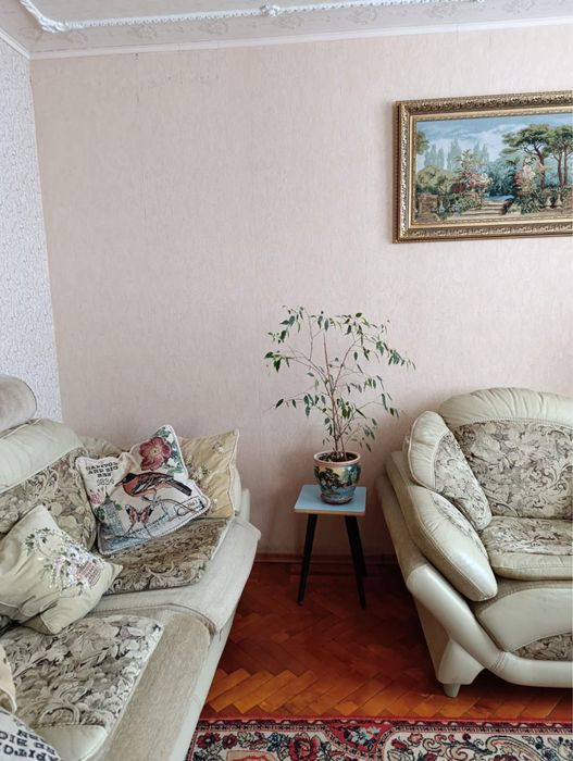 Сдам 3-комнатную квартиру для семьи в центре Чугуева