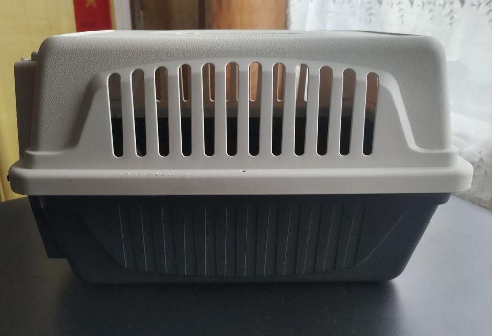 Переноска для котів