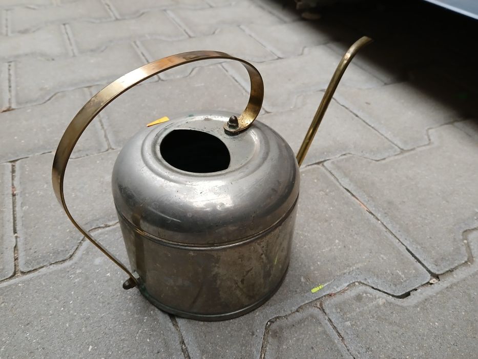 Konewka metalowa