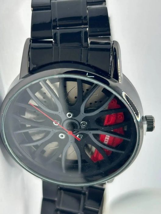 Наручний годинник у стилі колеса з супортами колір чорний металлік