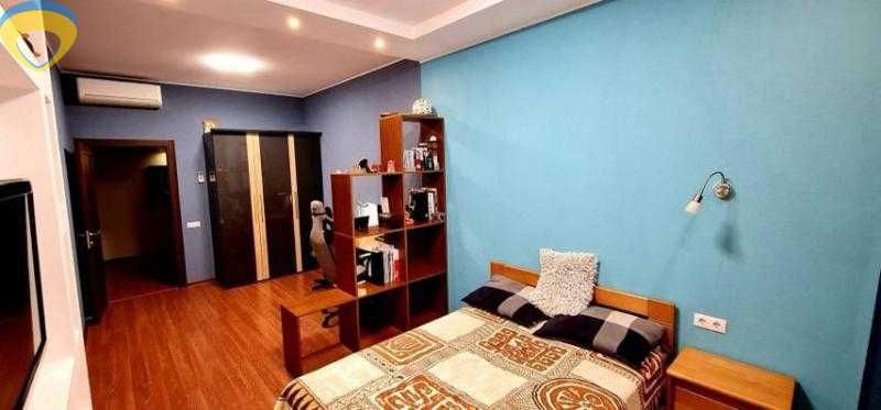 Продам 3 кімнатну квартиру в ЖК 20 Перлина на вул. Сахарова