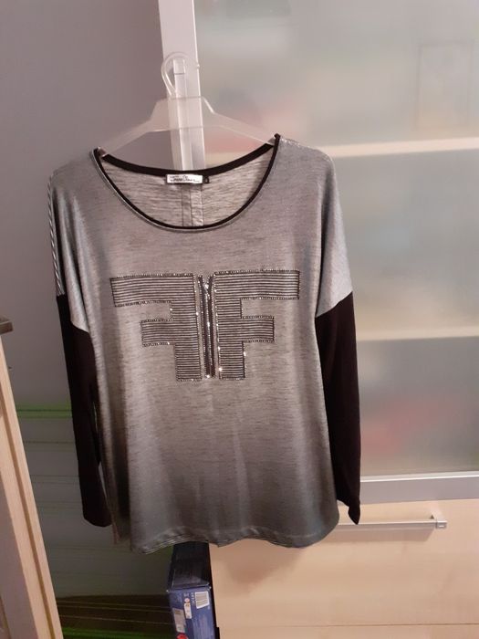 Bluzka z drugim rękawem