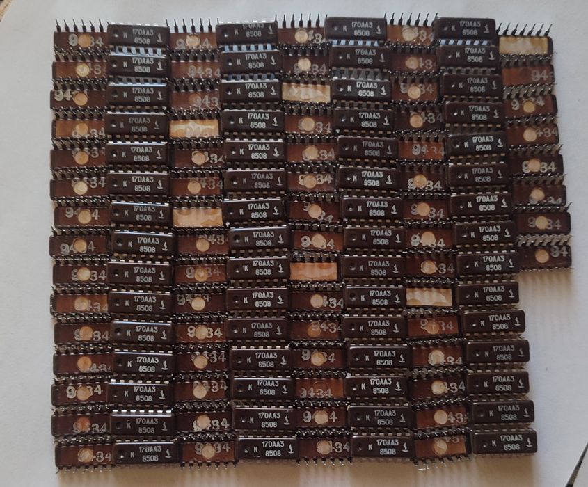 Микросхемы времён СССР