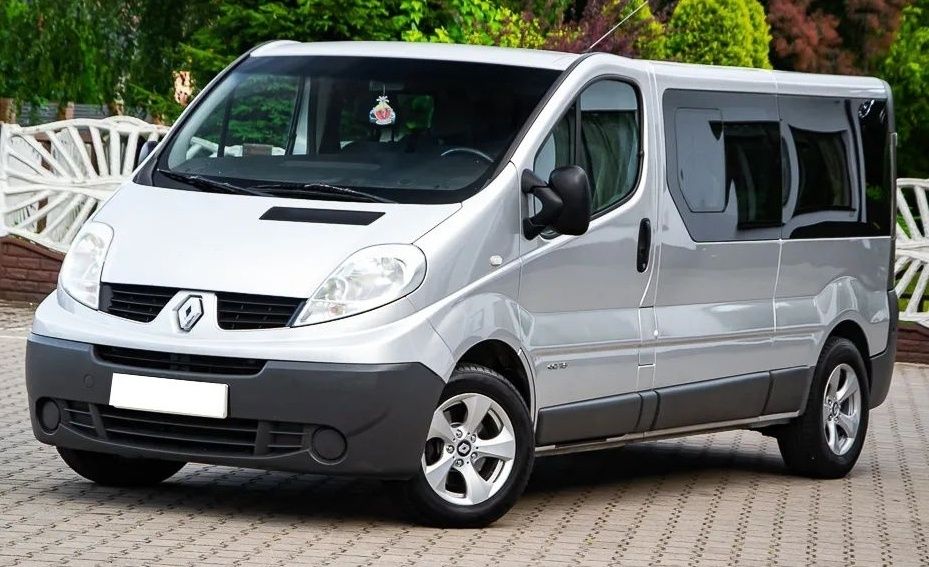 WYNAJEM BUSA Renault Trafic 8-io i 9-io osobowy. Klima, HAK / WOLNE TE